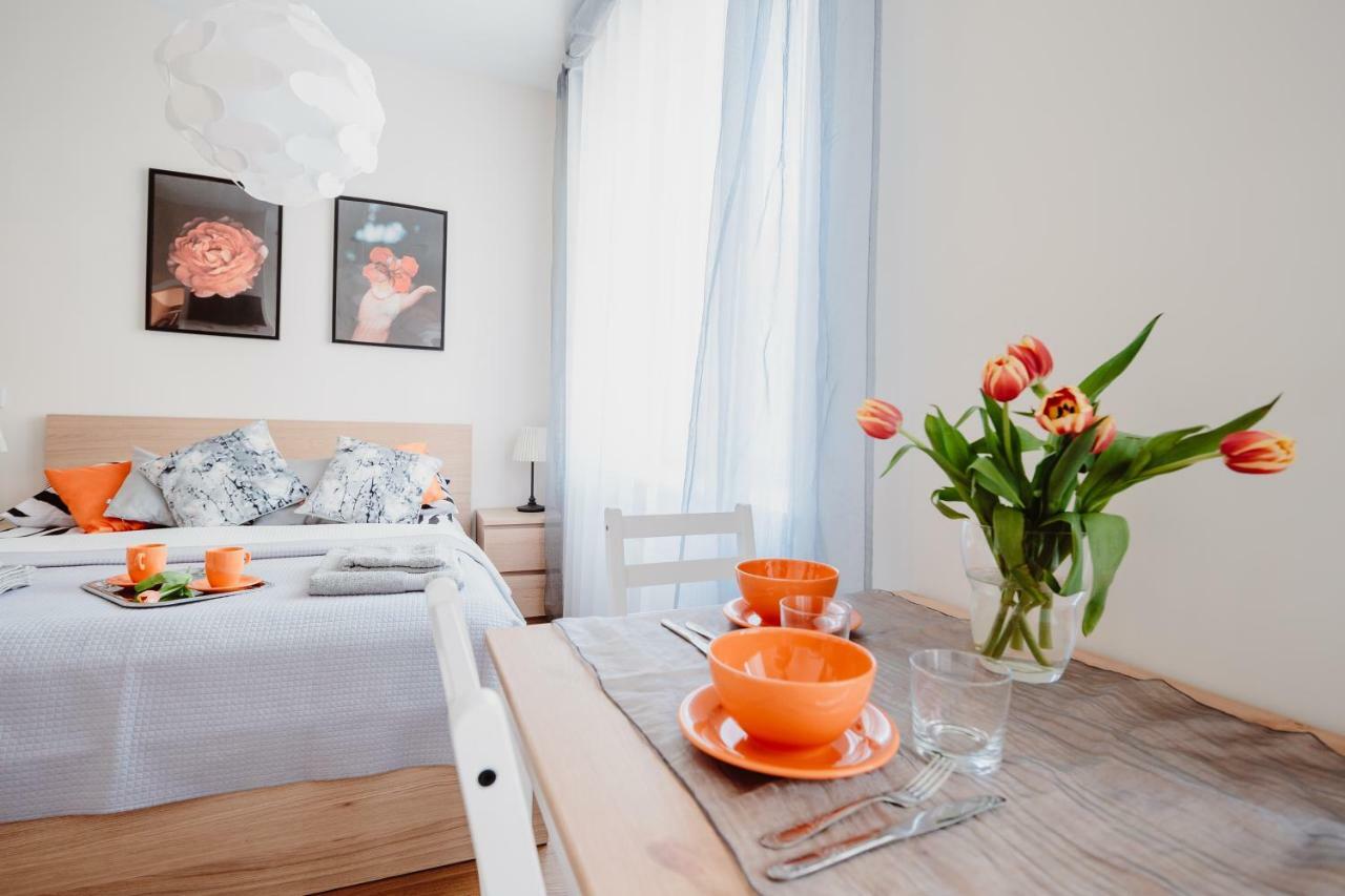Garden Apartment Krasków Eksteriør bilde